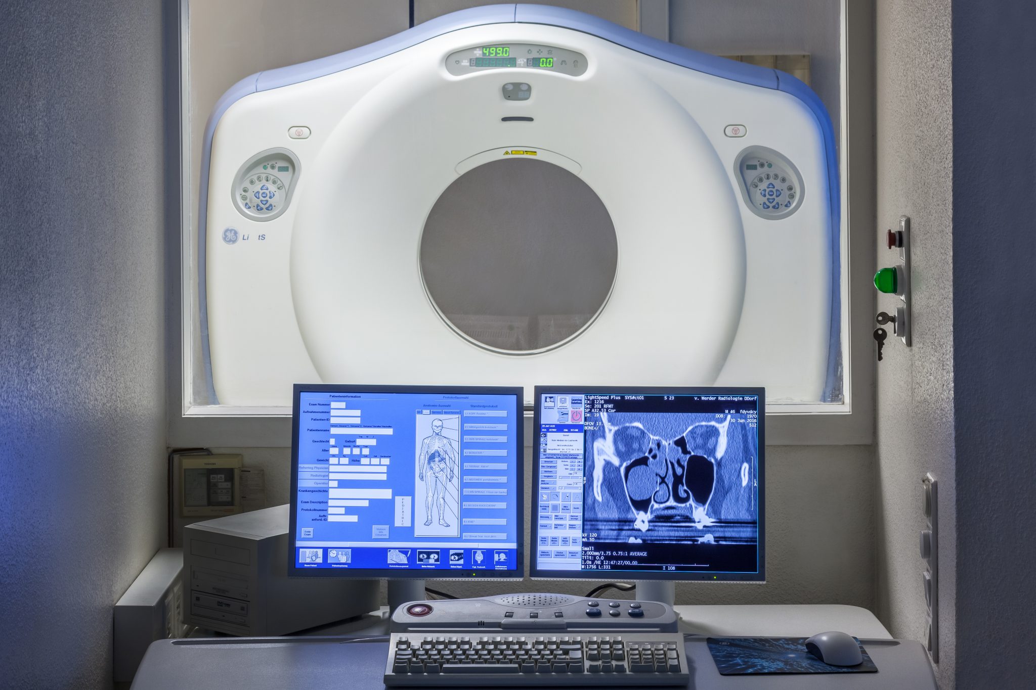 CT Facharzt für Diagnostische Radiologie in Düsseldorf CT Facharzt für Diagnostische Radiologie in Düsseldorf